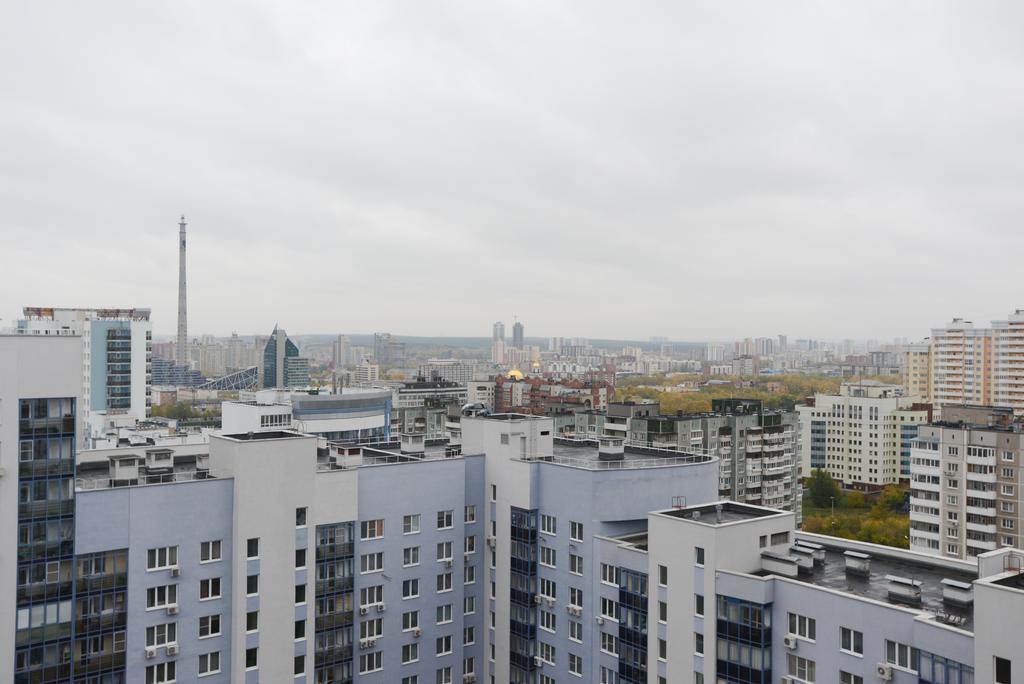 Апартаменты СелимВсех на Шейнкмана Екатеринбург Экстерьер фото